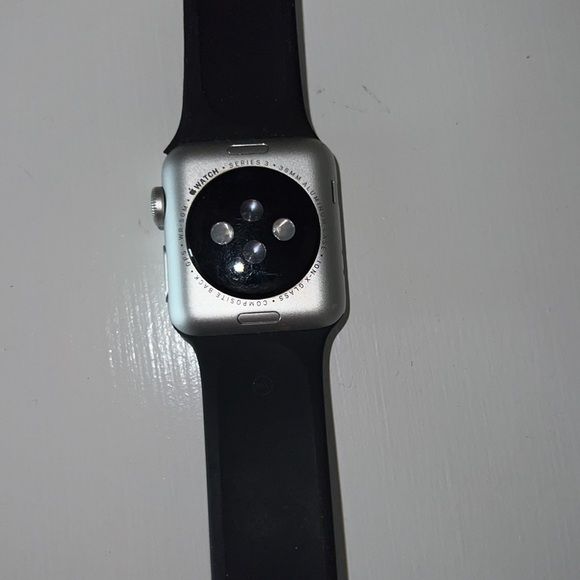Apple Watch Silver Series 3 - Picture 2 of 2
